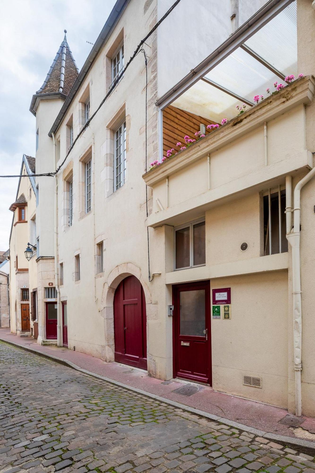 Residence Beaune Sweet Home, 4 Appartements D'Exception Avec Parking Inclus ภายนอก รูปภาพ